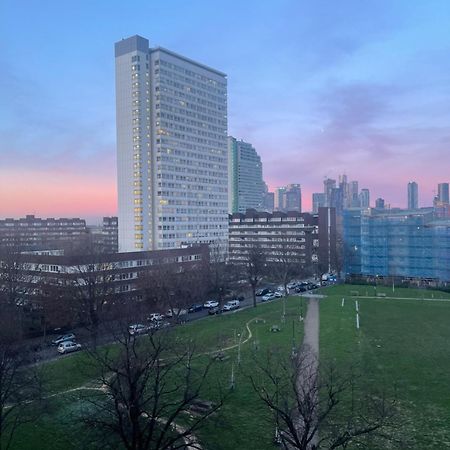 Immaculate 2Bed Apartment In London- City Views מראה חיצוני תמונה