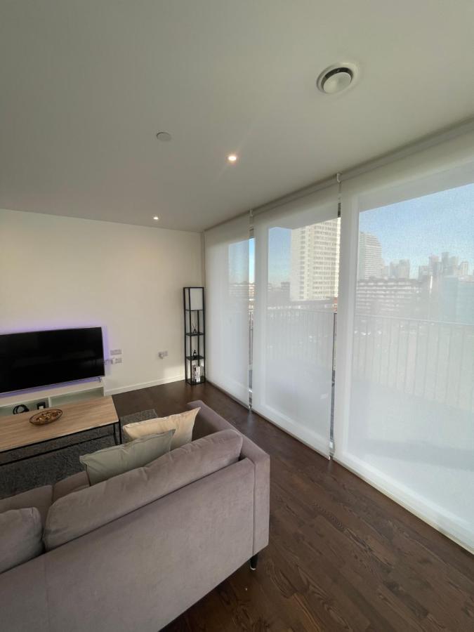 Immaculate 2Bed Apartment In London- City Views מראה חיצוני תמונה