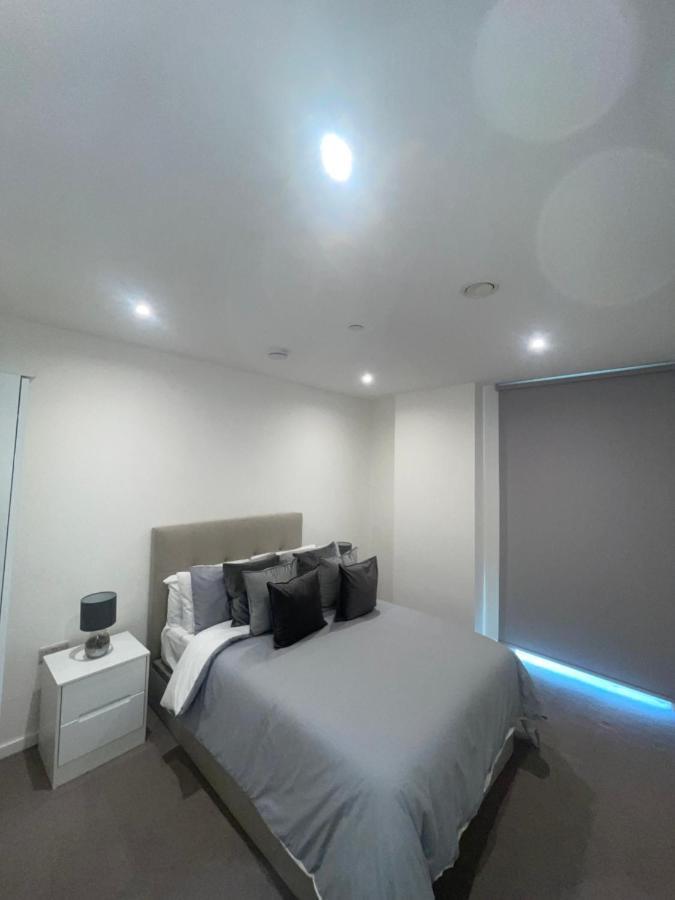 Immaculate 2Bed Apartment In London- City Views מראה חיצוני תמונה